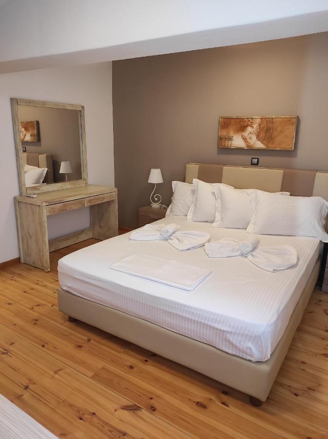 Astradeni Luxury Apartments Kratir Skála Екстериор снимка