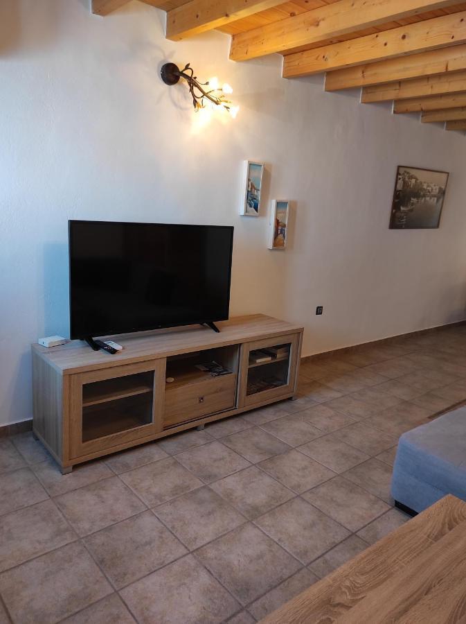 Astradeni Luxury Apartments Kratir Skála Екстериор снимка