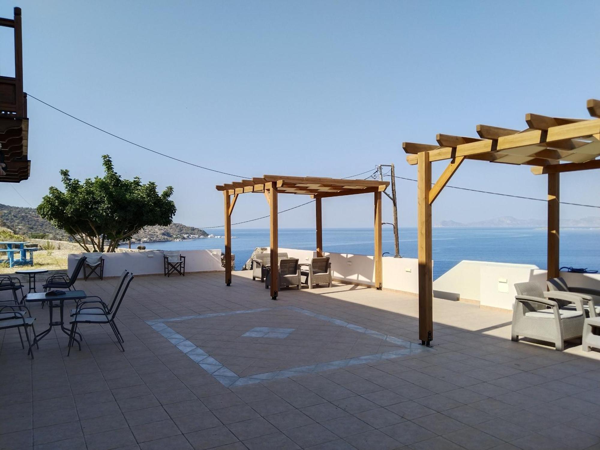 Astradeni Luxury Apartments Kratir Skála Екстериор снимка